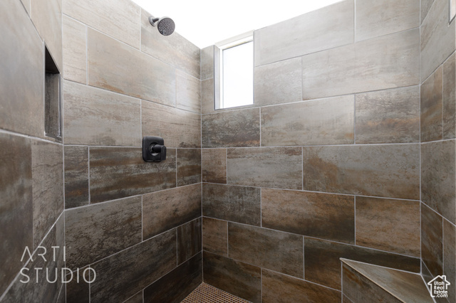 Photo 15 for MLS #2075133 at 2843 E 410 North