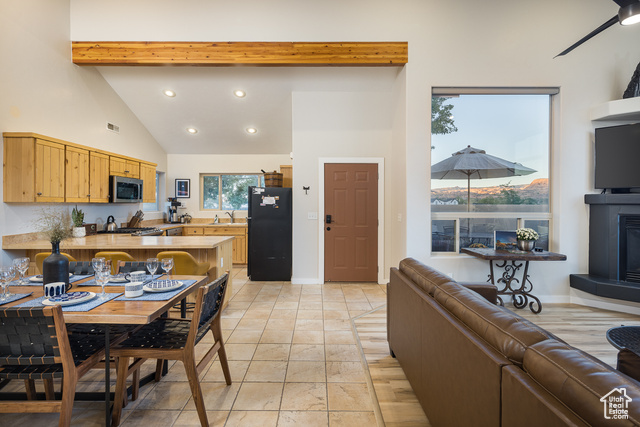 Photo 18 for MLS #2075175 at 3686 Spanish Dr #W1