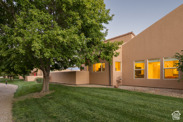Photo 41 for MLS #2075175 at 3686 Spanish Dr #W1