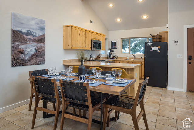 Photo 14 for MLS #2075175 at 3686 Spanish Dr #W1