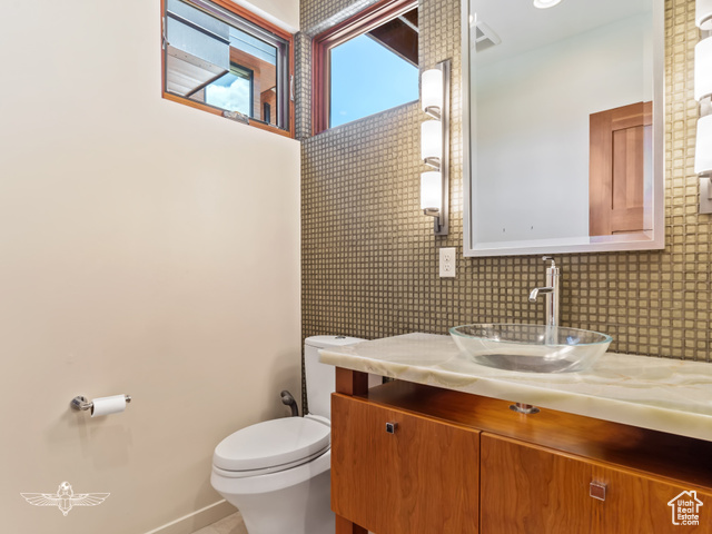 Photo 54 for MLS #2075248 at 6639 E Chaparral Rd