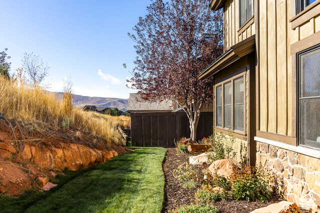 Photo 24 for MLS #2075256 at 254 N Abajo Peak Way