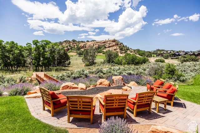 Photo 36 for MLS #2075256 at 254 N Abajo Peak Way