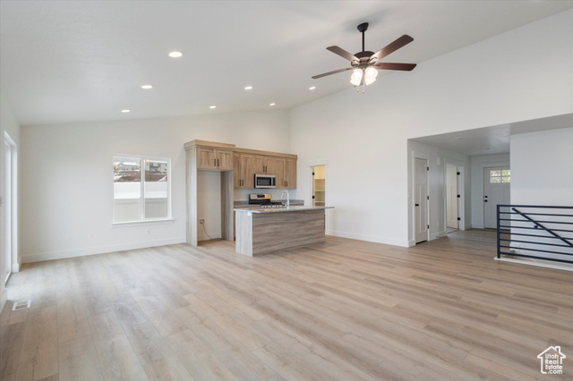Photo 11 for MLS #2075294 at 245 W 450 North