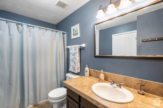 Photo 15 for MLS #2075334 at 5030 Little Water Peak Dr