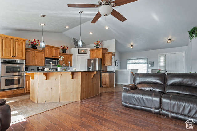 Photo 10 for MLS #2075374 at 1288 S Pondside Dr