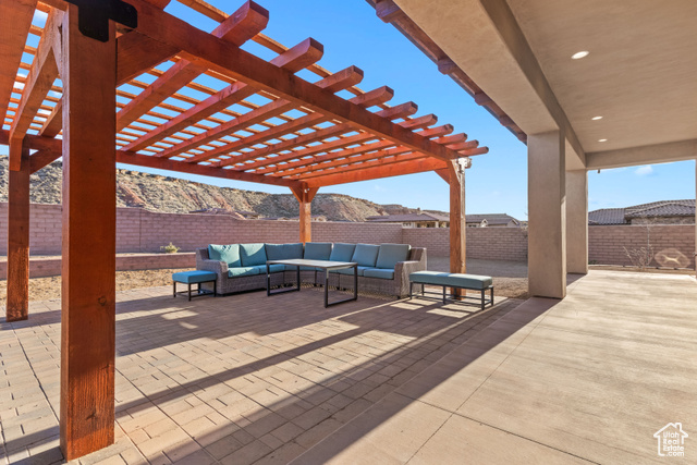 Photo 29 for MLS #2075387 at 425 E Estrella Ridge Dr
