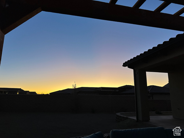 Photo 36 for MLS #2075387 at 425 E Estrella Ridge Dr