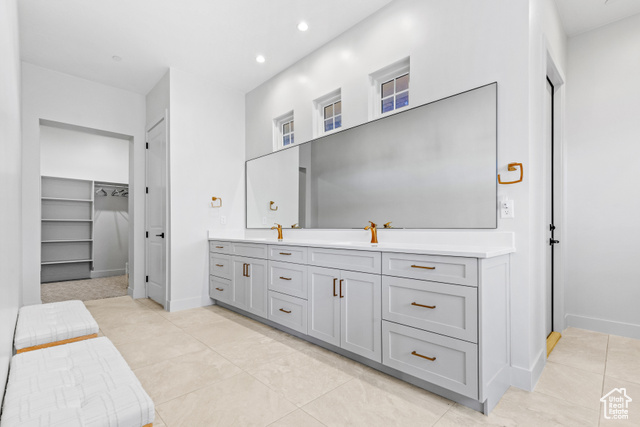 Photo 16 for MLS #2075387 at 425 E Estrella Ridge Dr