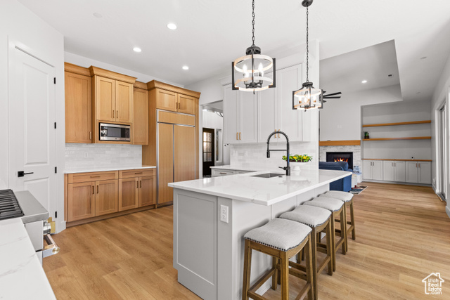 Photo 10 for MLS #2075387 at 425 E Estrella Ridge Dr