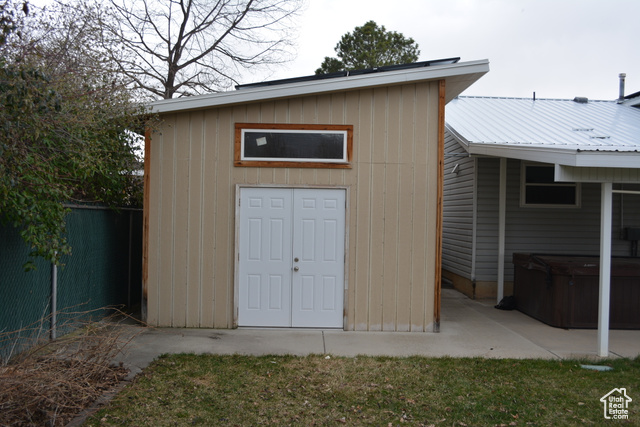 Photo 7 for MLS #2075452 at 567 S Hazel Dr