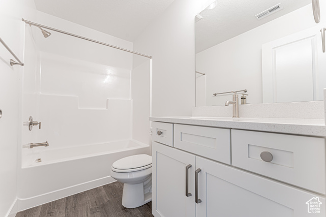 Photo 13 for MLS #2075570 at 4701 S Olive Ave #344