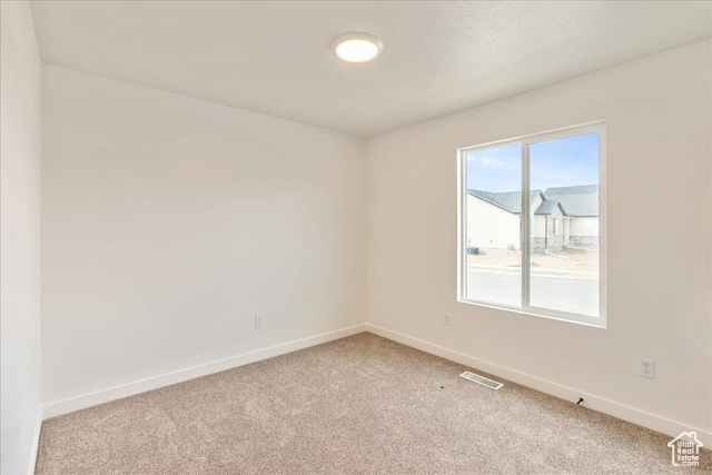 Photo 14 for MLS #2075617 at 2329 E Woodbury Ln