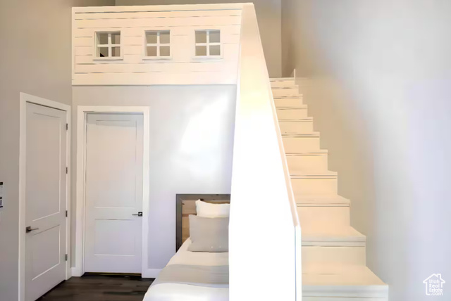 Photo 14 for MLS #2075668 at 4277 W Canterbury Rd