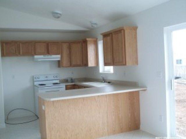 54 S 1070 E, Hyrum, UT 84319 — photo 2