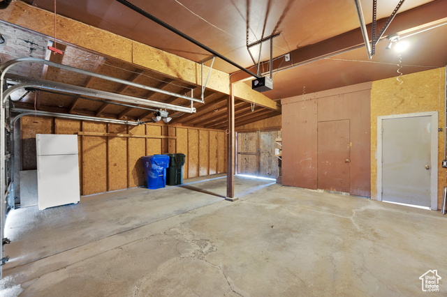 Photo 19 for MLS #2075676 at 684 E Oquirrh Ave