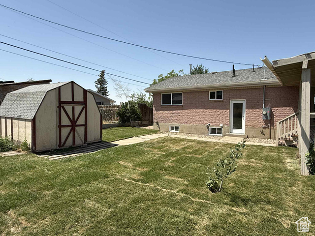 Photo 23 for MLS #2075676 at 684 E Oquirrh Ave