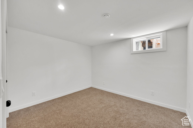 Photo 14 for MLS #2075676 at 684 E Oquirrh Ave