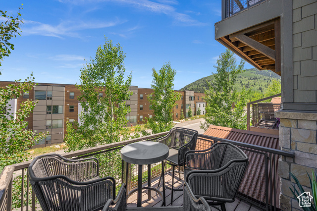 Photo 28 for MLS #2075696 at 3700 Blackstone Dr #9