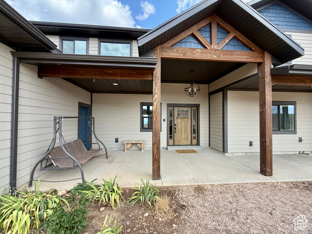 Photo 8 for MLS #2075712 at 3525 S Sweetwater Pkwy #54