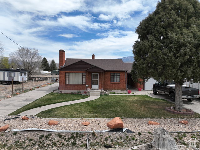Photo 30 for MLS #2075724 at 255 S Center St