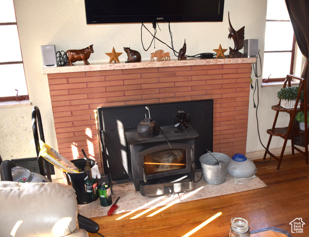 Photo 11 for MLS #2075724 at 255 S Center St