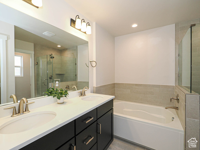Photo 25 for MLS #2075759 at 451 W Glenview Loop