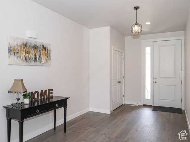 Photo 11 for MLS #2075759 at 451 W Glenview Loop