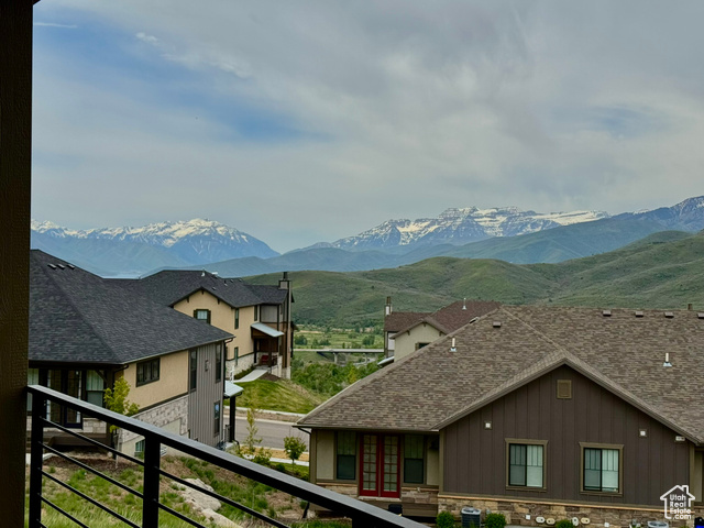 Photo 3 for MLS #2075759 at 451 W Glenview Loop