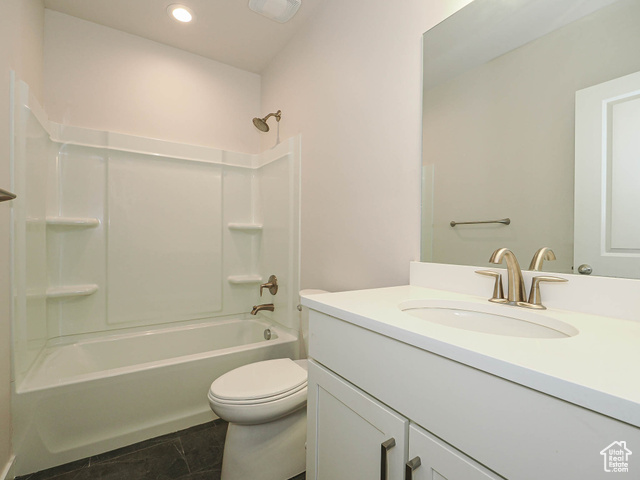 Photo 38 for MLS #2075759 at 451 W Glenview Loop