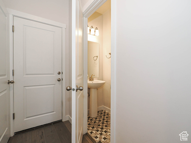 Photo 35 for MLS #2075759 at 451 W Glenview Loop