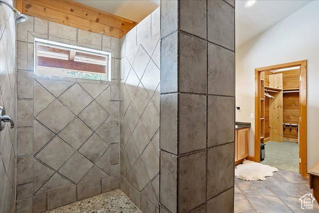 Photo 30 for MLS #2075773 at 288 W Woods Creek Dr