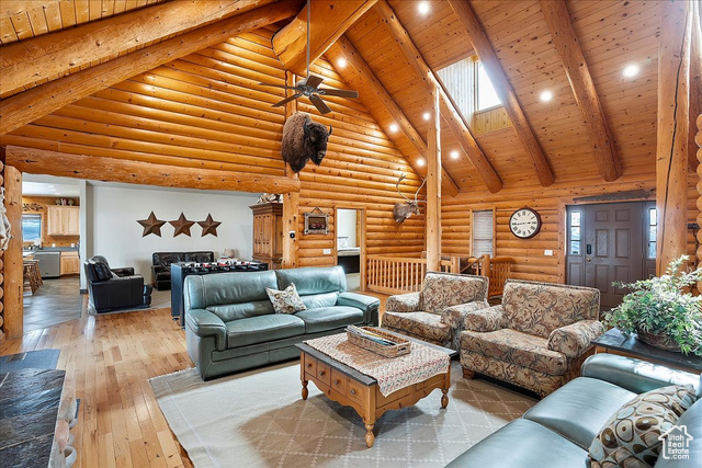 Photo 17 for MLS #2075773 at 288 W Woods Creek Dr