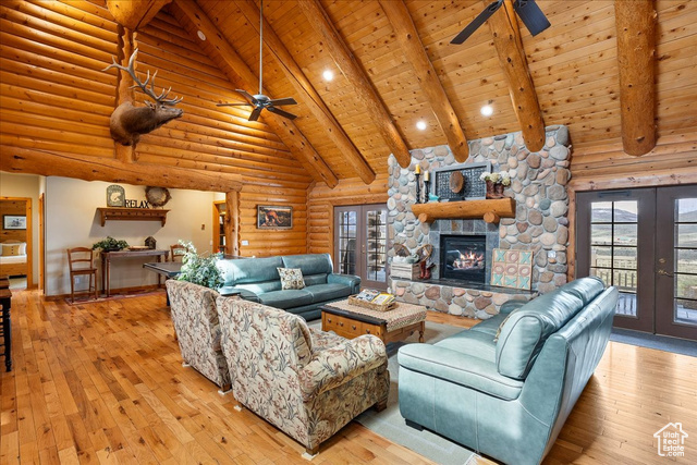 Photo 15 for MLS #2075773 at 288 W Woods Creek Dr