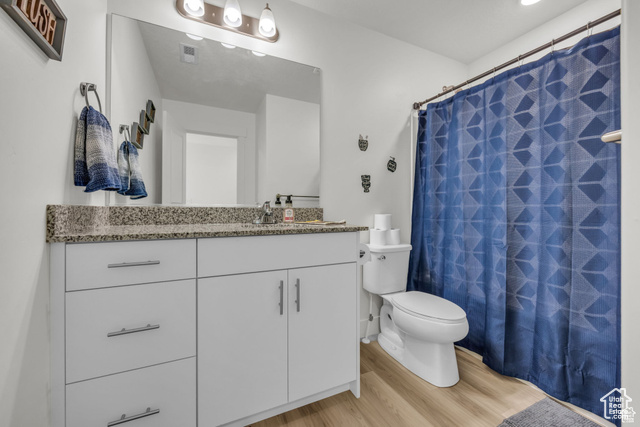 Photo 4 for MLS #2075791 at 1816 N 300 East #99