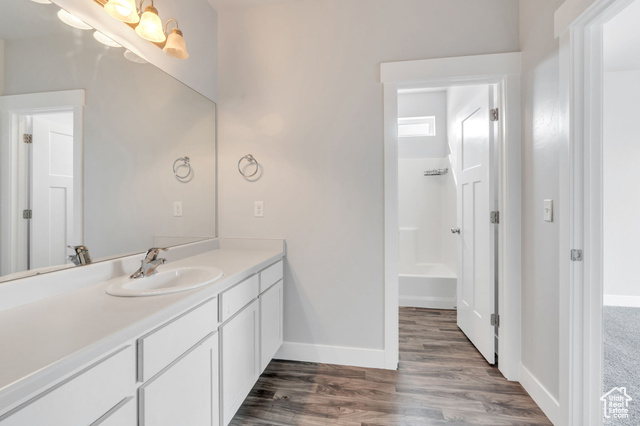 Photo 9 for MLS #2075895 at 108 W Seasons Dr
