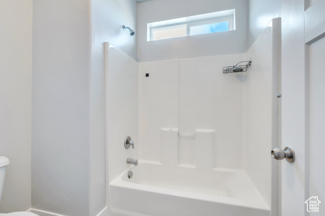 Photo 19 for MLS #2075895 at 108 W Seasons Dr