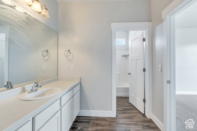 Photo 17 for MLS #2075895 at 108 W Seasons Dr