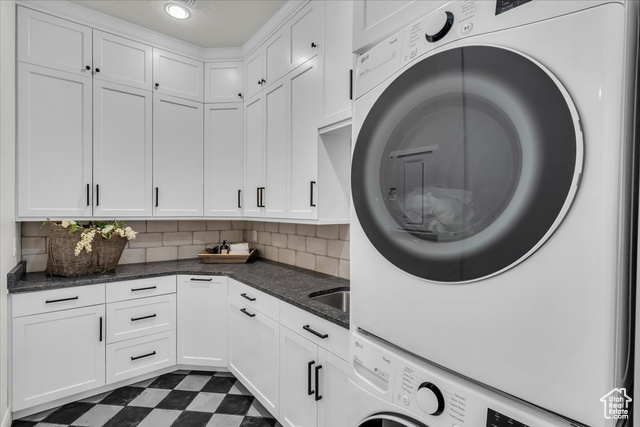 Photo 18 for MLS #2075897 at 1398 E Dellcorero Dr