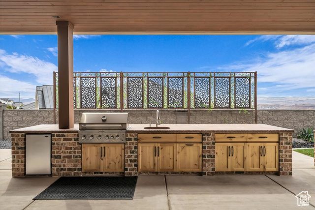 Photo 60 for MLS #2075897 at 1398 E Dellcorero Dr