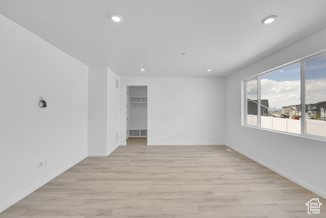 Photo 4 for MLS #2075945 at 2067 E Antonio Dr  #1230
