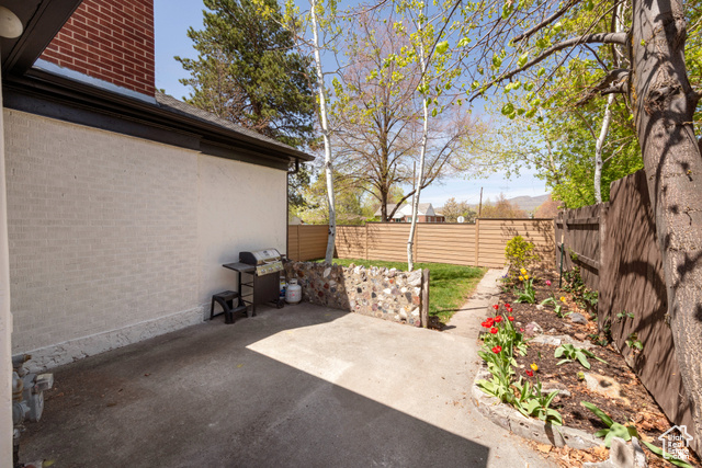 Photo 35 for MLS #2076025 at 2109 S Texas St