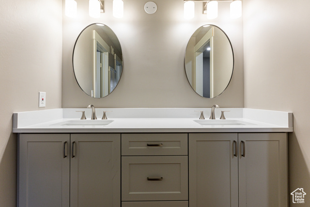 Photo 16 for MLS #2076037 at 2710 S Highland Dr #11