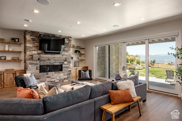 Photo 19 for MLS #2076047 at 1285 N Oquirrh Mountain Dr