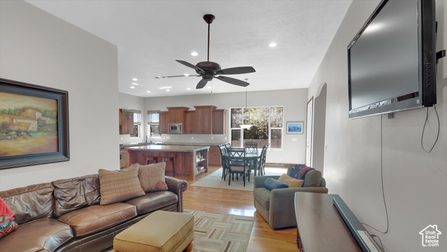 Photo 10 for MLS #2076087 at 2847 W Amini Way