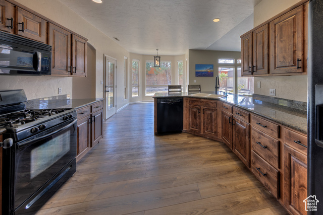 Photo 6 for MLS #2076088 at 2271 S Rio Verde