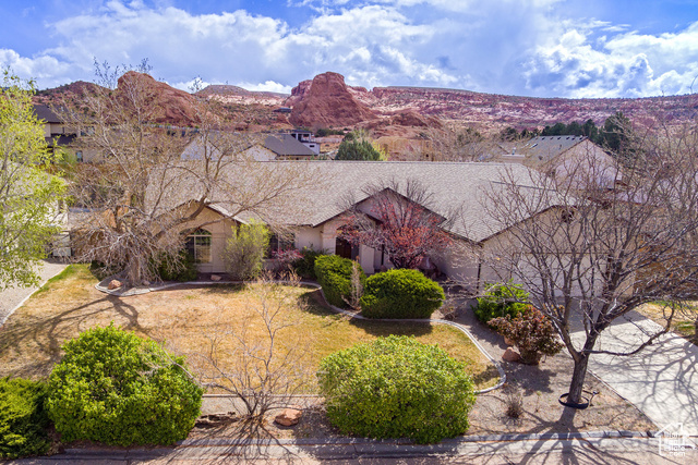 Photo 2 for MLS #2076088 at 2271 S Rio Verde