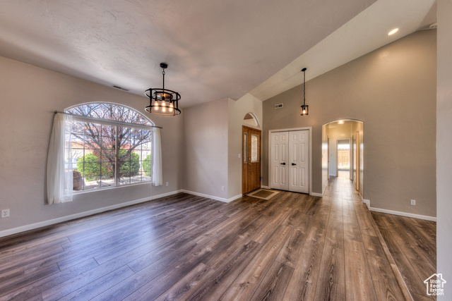 Photo 13 for MLS #2076088 at 2271 S Rio Verde