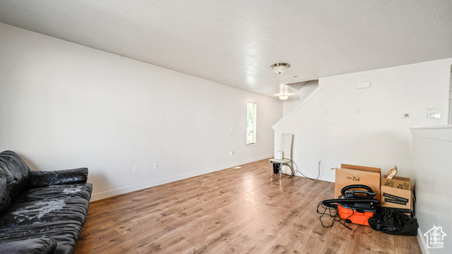 Photo 7 for MLS #2076167 at 448 S Pegasus Way