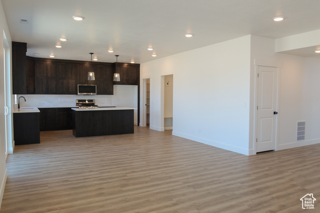 Photo 7 for MLS #2076176 at 685 E 1250 South